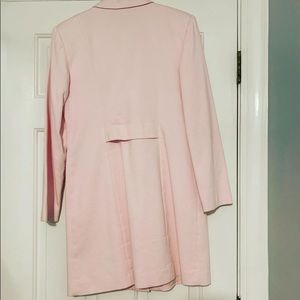 It’s been worn once and is in great condition!!